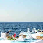 Green Beach Resort אתר נופש 5*
