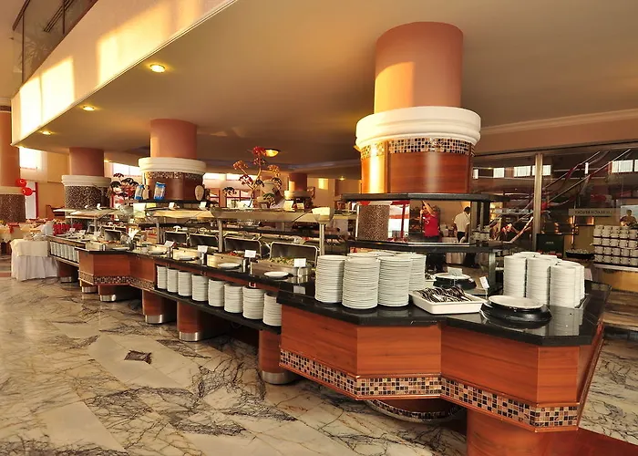 Ośrodek wypoczynkowy Green Beach Resort 5*