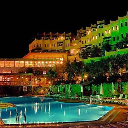 Green Beach Resort Θέρετρο 5*