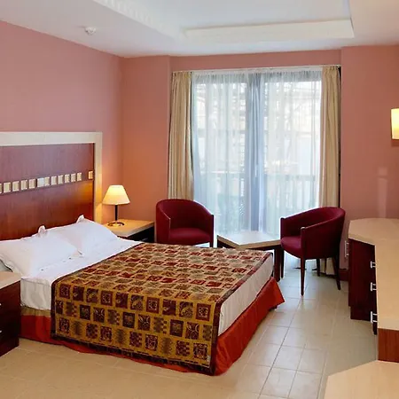 Θέρετρο Green Beach Resort 5*
