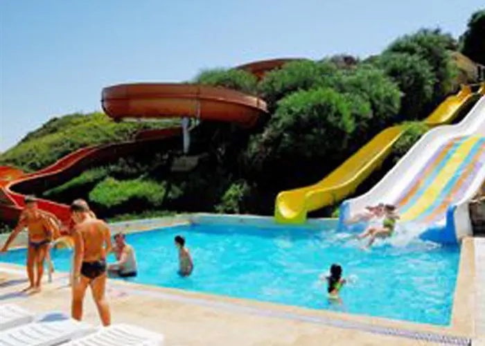 Ośrodek wypoczynkowy Green Beach Resort Gündoğan