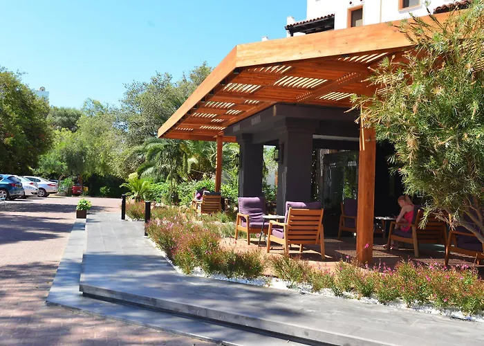 Green Beach Resort Ośrodek wypoczynkowy 5*